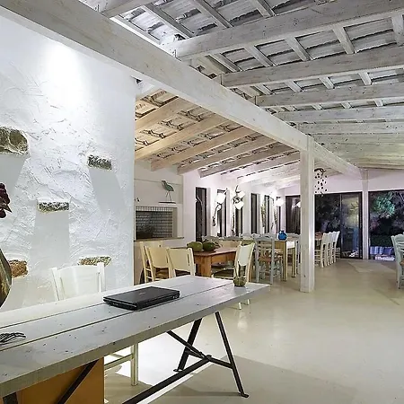 Iridachic Boutique & Ξενοδοχείο Σταλίδα